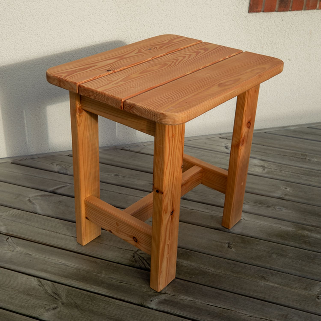 Adirondack side Table