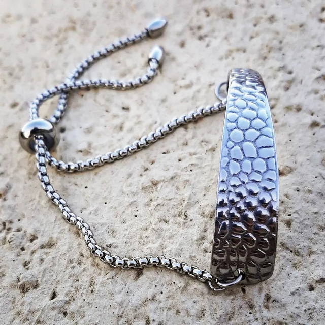 Bracelet reconquête, taille réglable