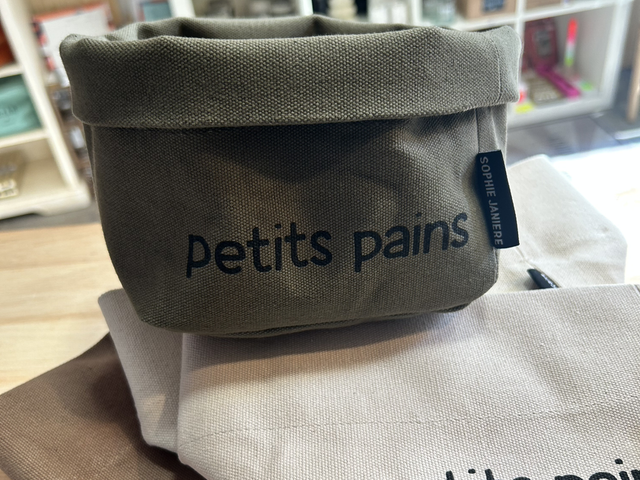 Corbeille petit bazar 