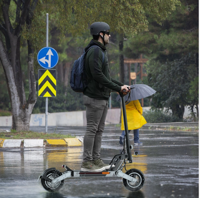 Trottinette électrique G2, moteur 500W, batterie 48V 13Ah, capacité de charge 150kg