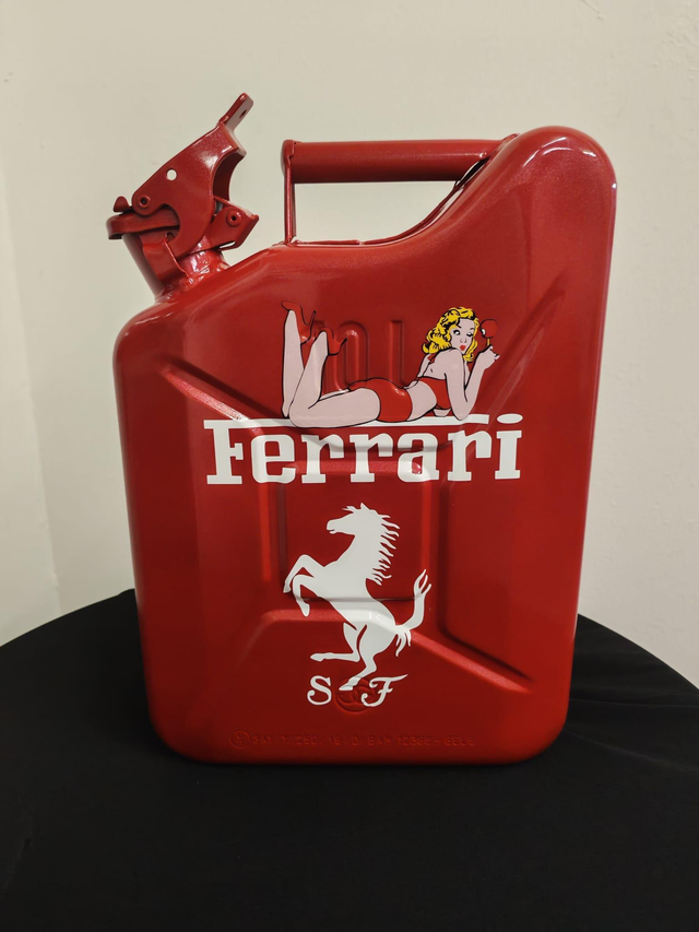 Jerrican Ferrari 