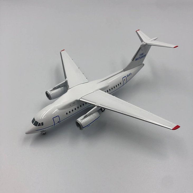 Antonov An-148 Werksbemalung UR-NTA