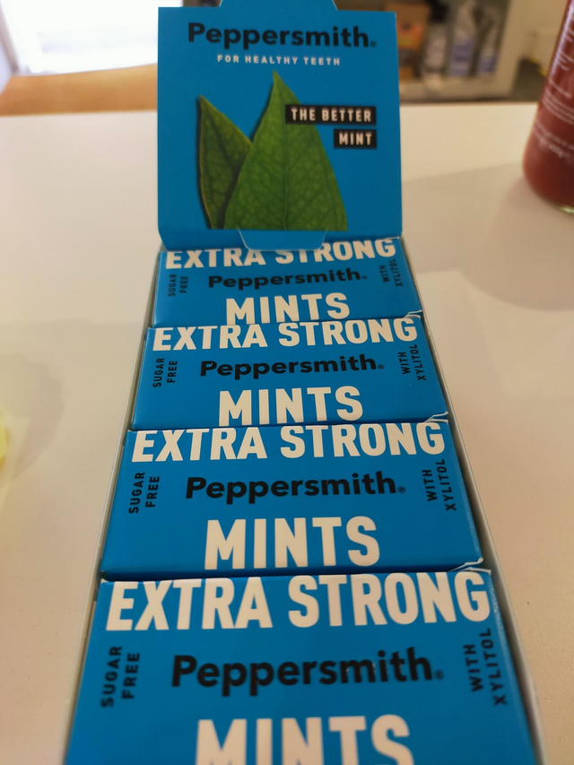 PEPPERSMITH EXTRA STRONG EUCALYPTUS XYLITOL MINTS 15g  92548