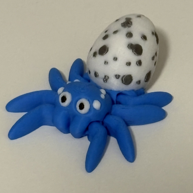 3D Printed Spider With Speckled Silver Egg 