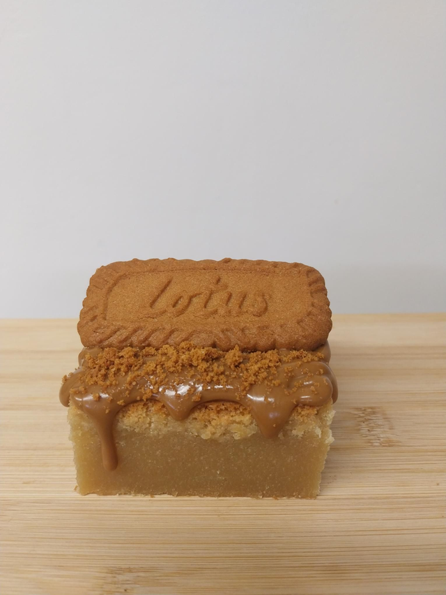 Biscoff Blondie 