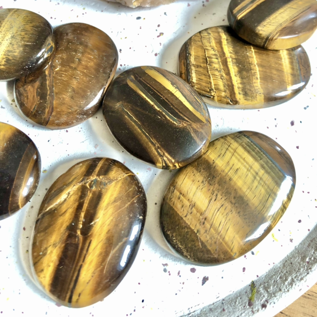 Pierre de souci / d’apaisement Oeil du Tigre 