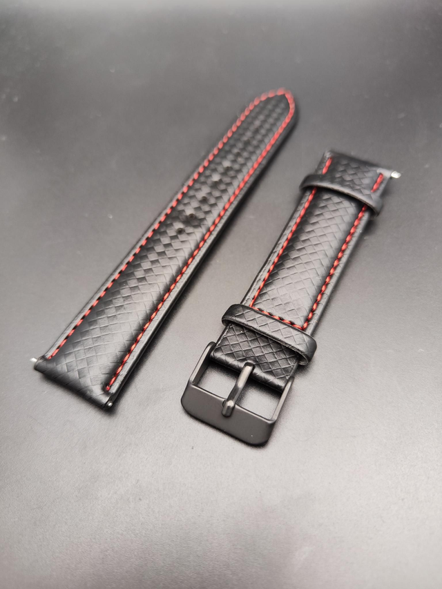 20mm cuir motif carbone (2 coloris)