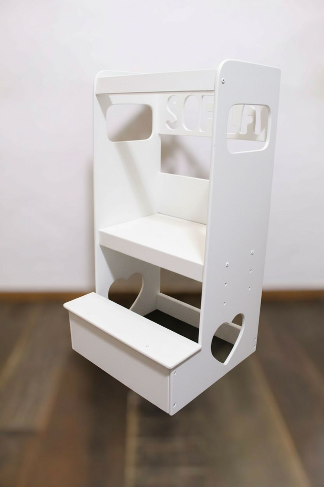 Learning Tower Personalizzabile con nome "CUORE" Regolabile 3 altezze