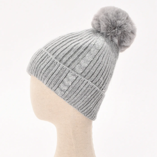 Gorro pompón gris