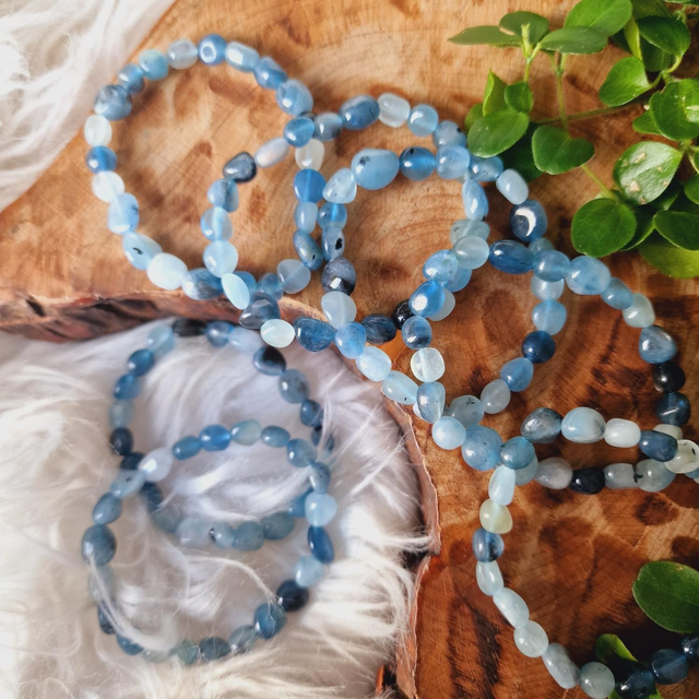 Aquamarine Freeform Beaded Bracelet 