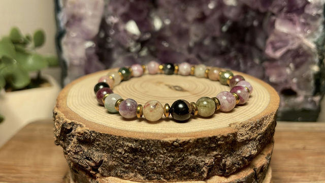 Bracelet TOURMALINE MULTICOLORE 6mm (Avec hématites)