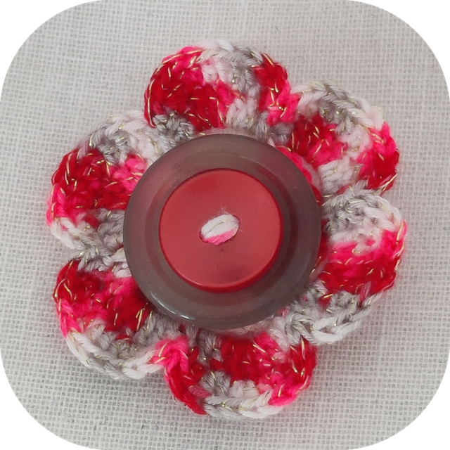 Barrette Bijoux Crochetée et Bouton Rouge pince crocodile
