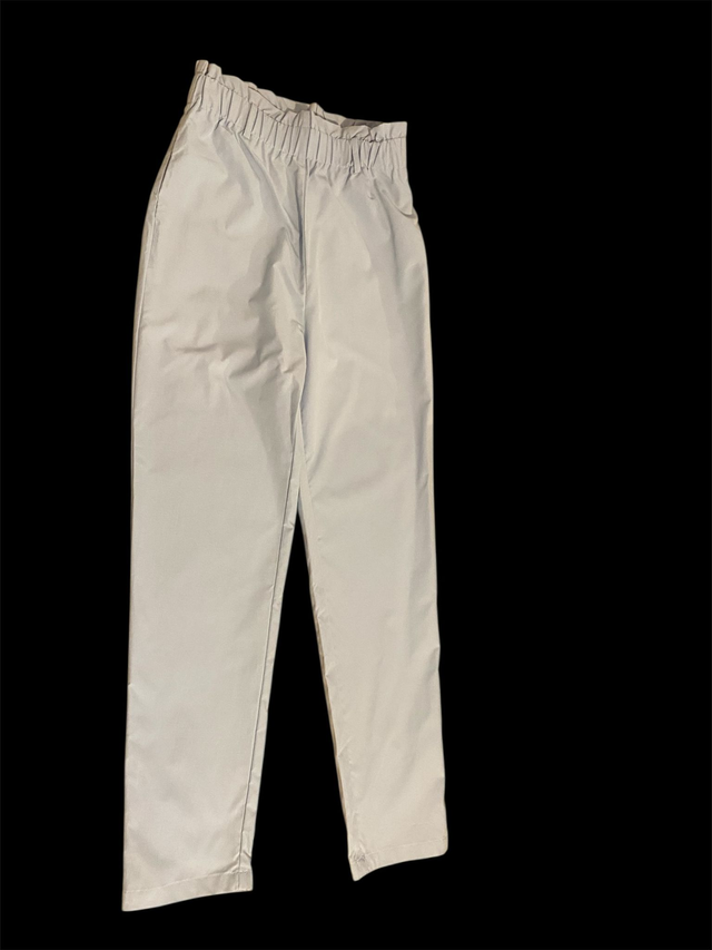 Pantalon avec ceinture, couleur bleu ciel clair 