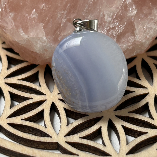 Pendentif calcédoine 