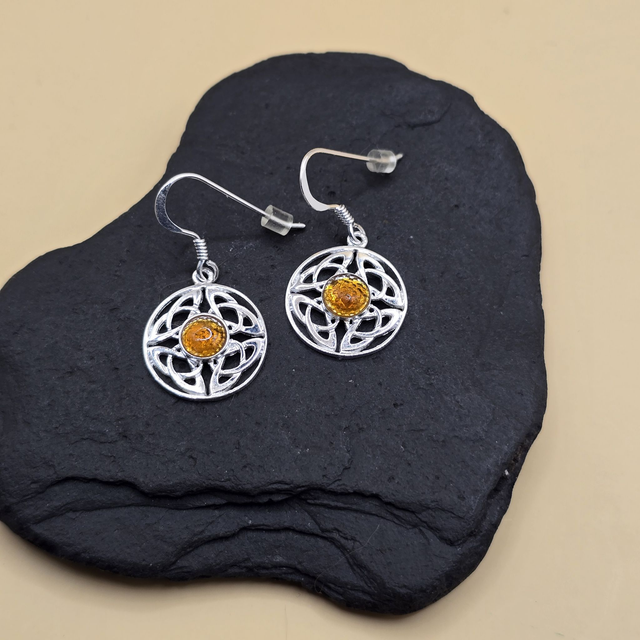 925 Drop Earrings with Seaglass – Celtic Circle Design