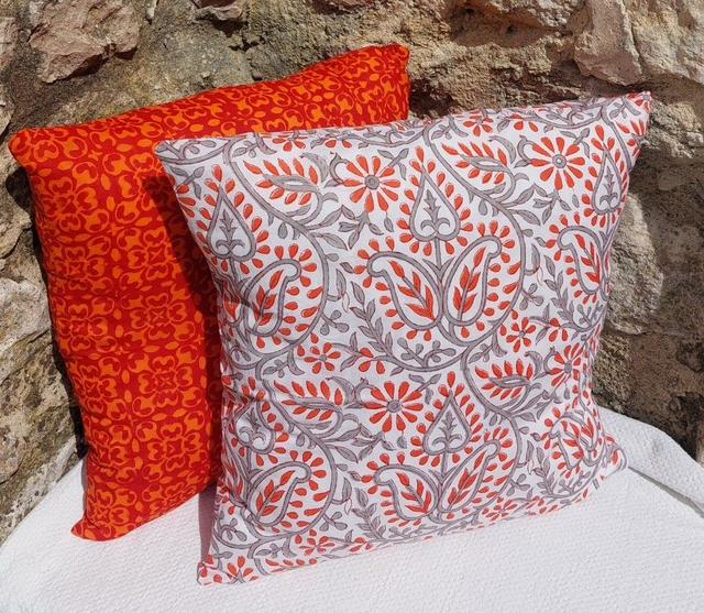 Housses de coussin d’été aux couleurs vives – Un souffle de soleil pour votre déco - Coton imprimé à la main en Inde (40x40 cm) 