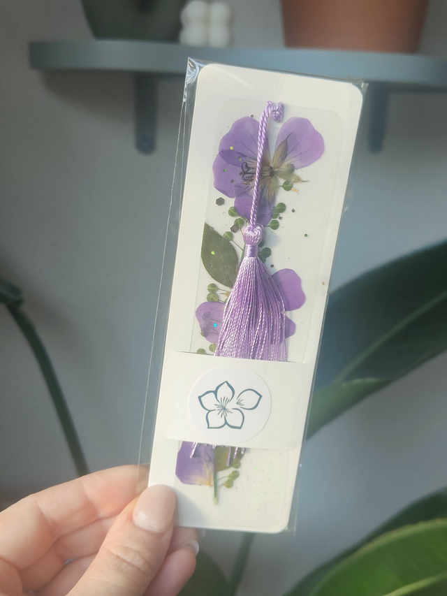 Marque page Rozanne violet