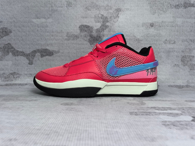 Nike JA 1           (Vendu sans la boîte)