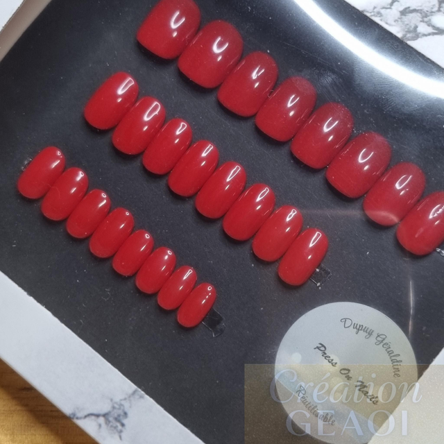 Red katerina little Oval S créer sur commande délai de 7jours ouvrable