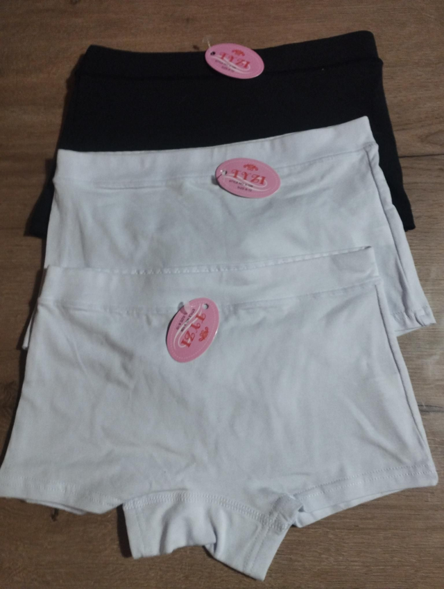 Lot de 3 shortys filles taille 8 ans