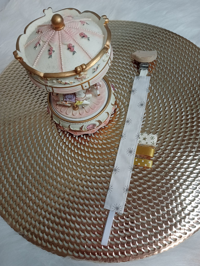 Attache sucette &quot;Petits soleils&quot;