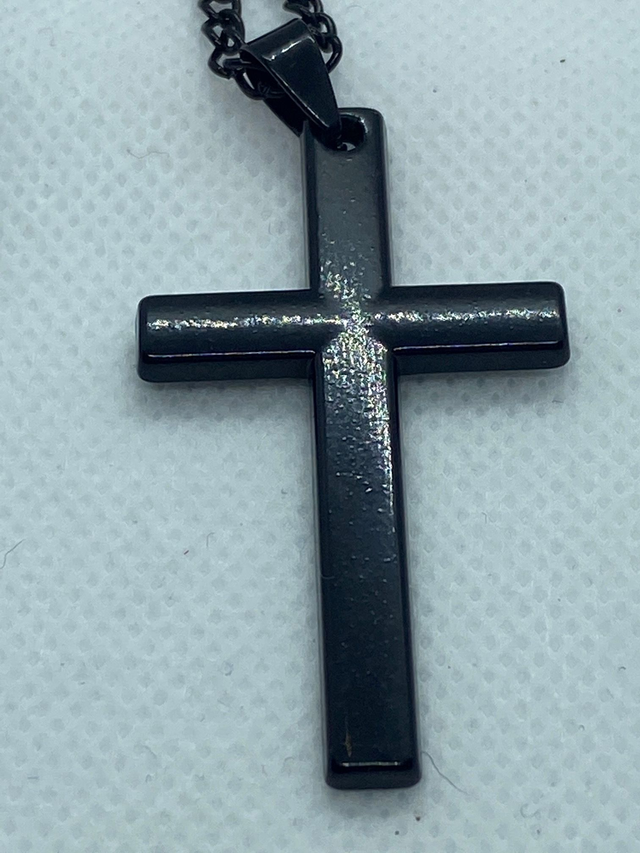 Metal Cross necklace