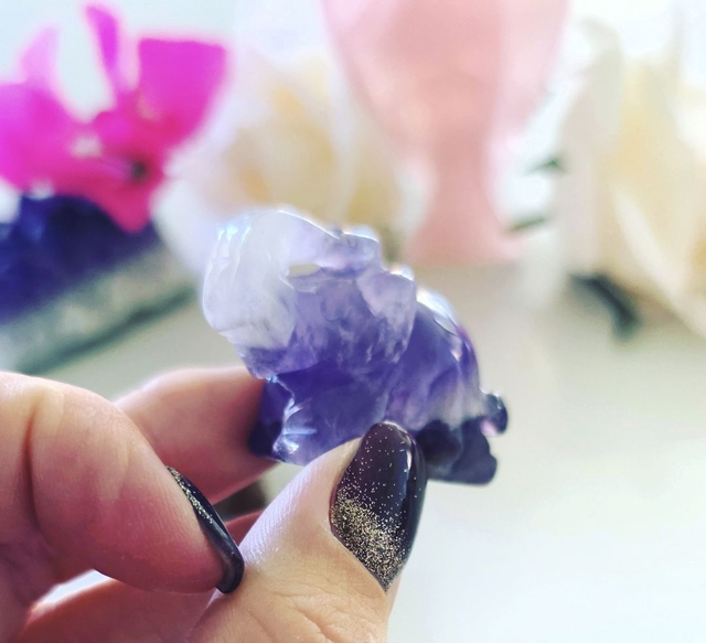Elephant : Amethyst 
