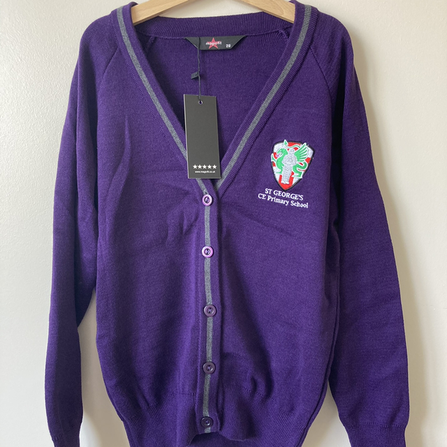 Knitted cardigan with school logo 