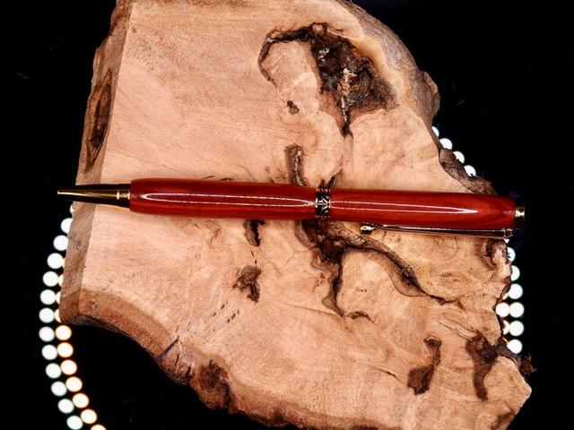 Stylo art deco Or Red heart