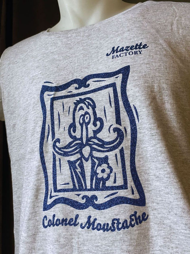 Tee-shirt "Colonel Moustache" Femme