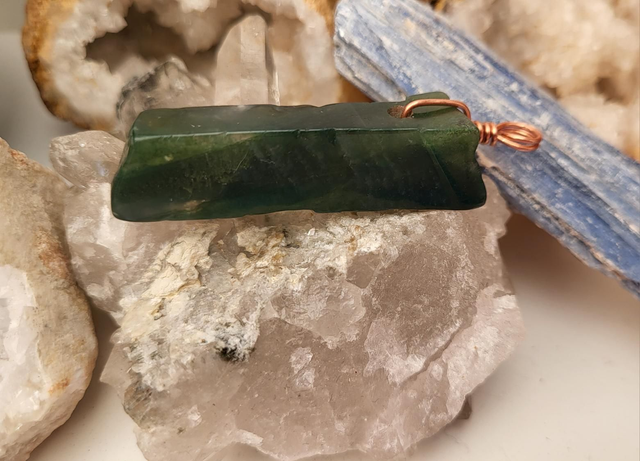 Moss agate pendant - large