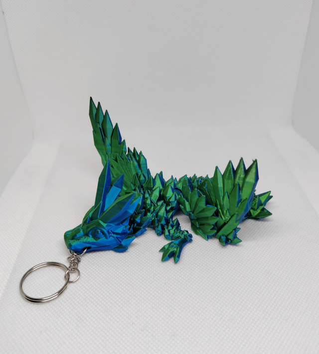Porte-clés dragon avec des ailes