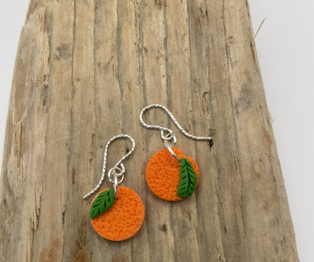 Mini dangly oranges