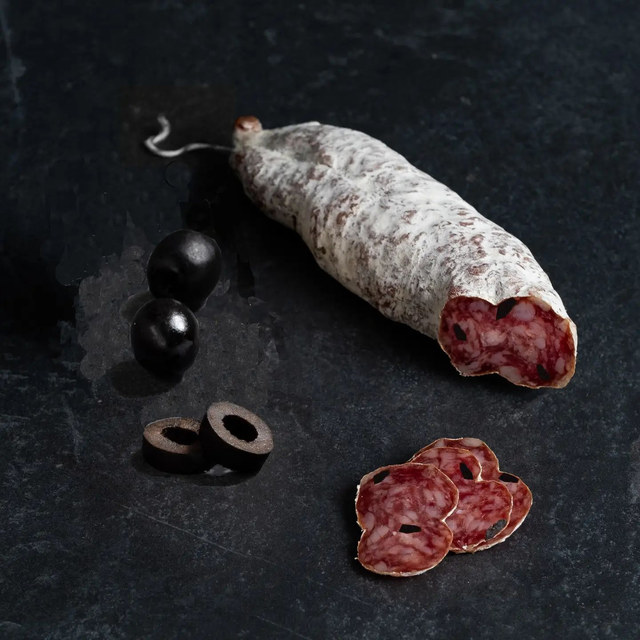 Salsiccia secca con olive nere - 250gr