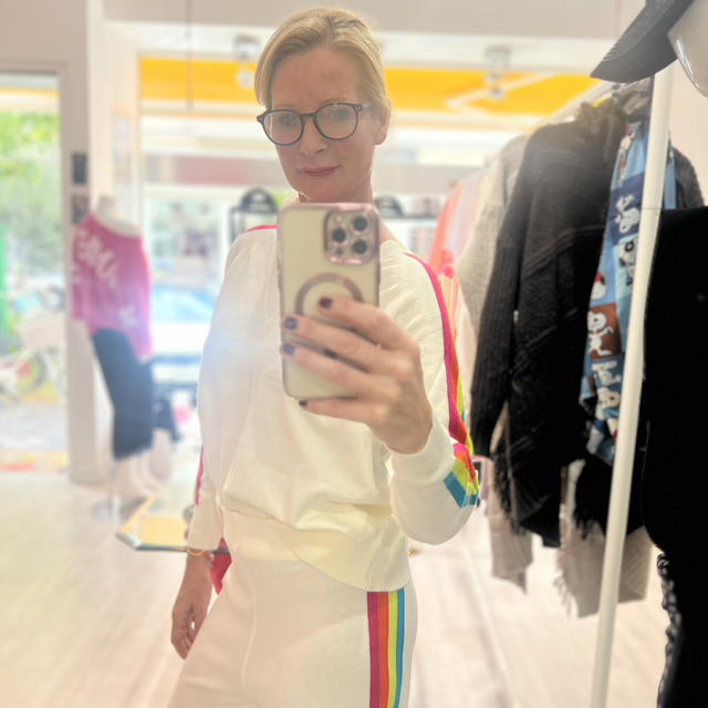 V- Ausschnitt Regenbogen Pulli- one size