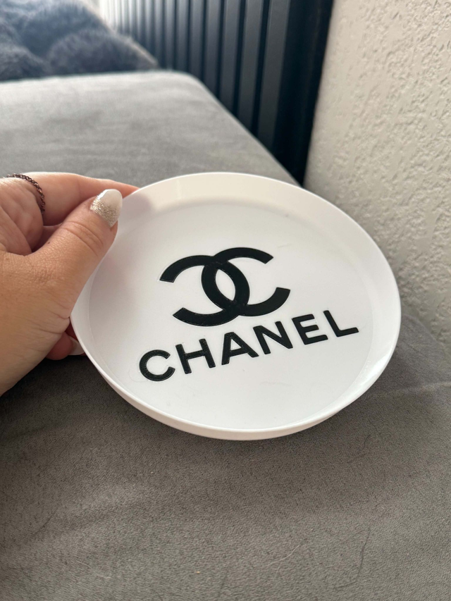 Petit plateau rond monogramme