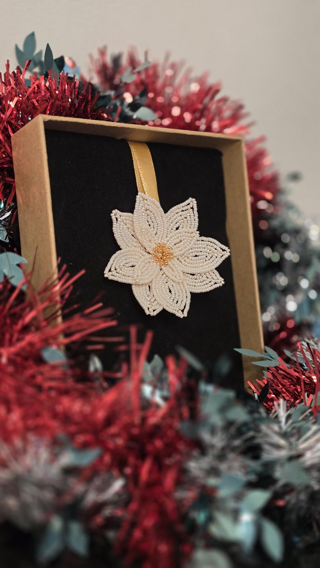 Suspension Poinsettia - White Christmas