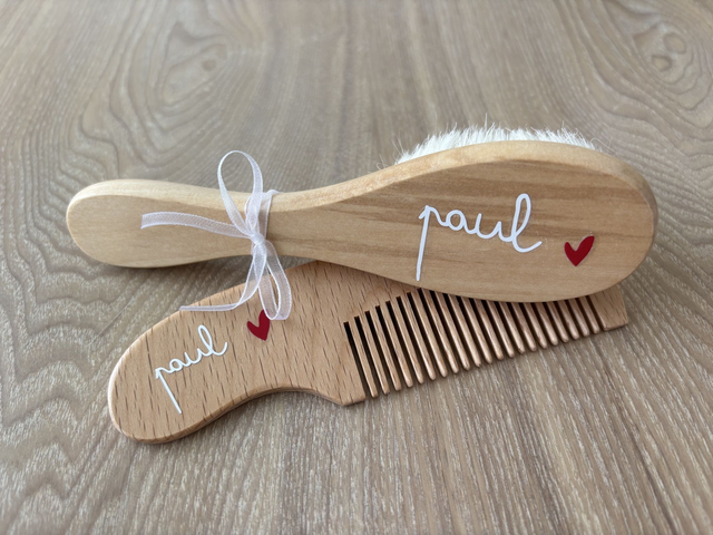 Brosse &amp; peigne en bois - Personnalisable