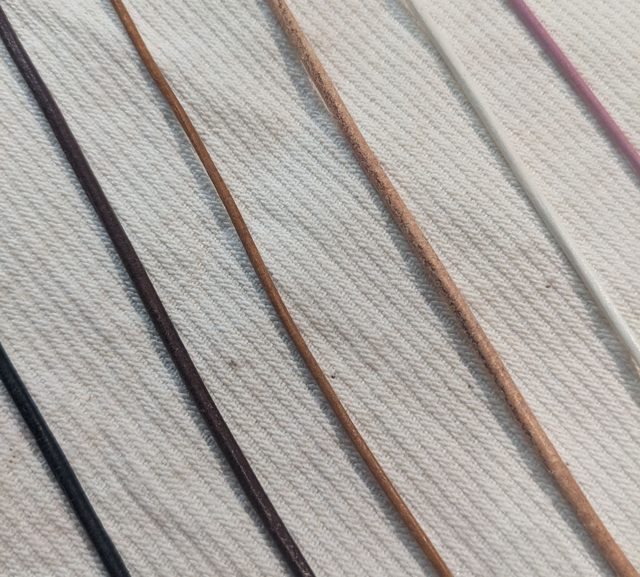 Cordons Cuirs pour Colliers ou Bracelet (+ Fermoirs)