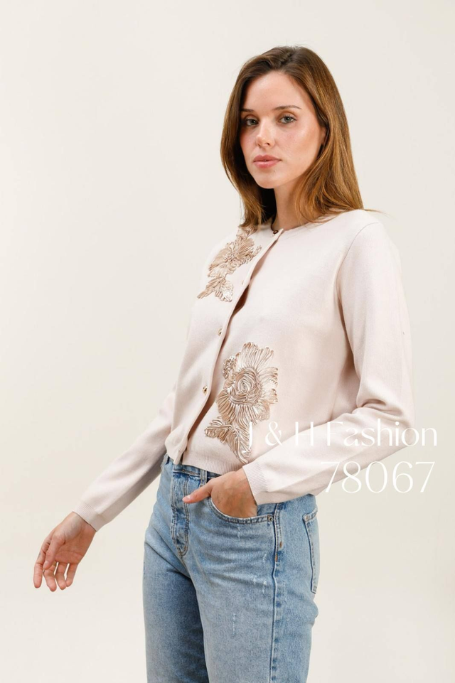 Gilet avec broderie satin