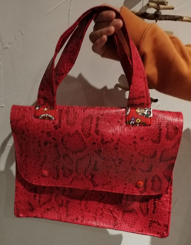 Sac à main simili cuir souple