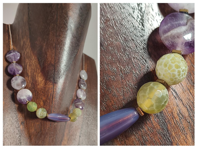 Z-Collier améthyste et Jade véritable (pierres naturelles)et perles oblongue violine en verre monté sur fil de lin réglable, pièce unique 