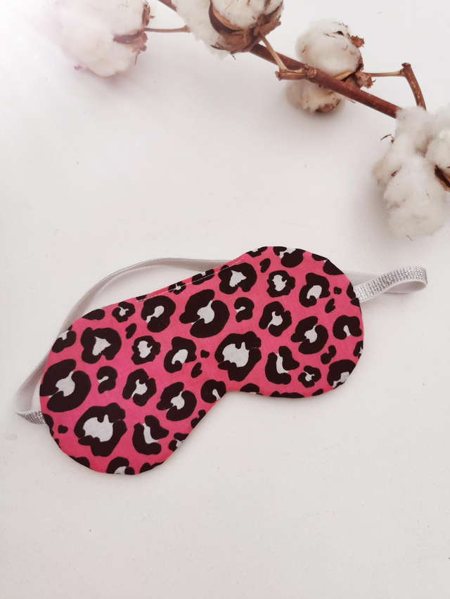 Masque de nuit léopard rose
