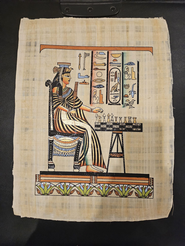 Ancient Egyptian Queen Papyrus Art – Royal Hieroglyphic Wall Decor & Pharaonic Painting