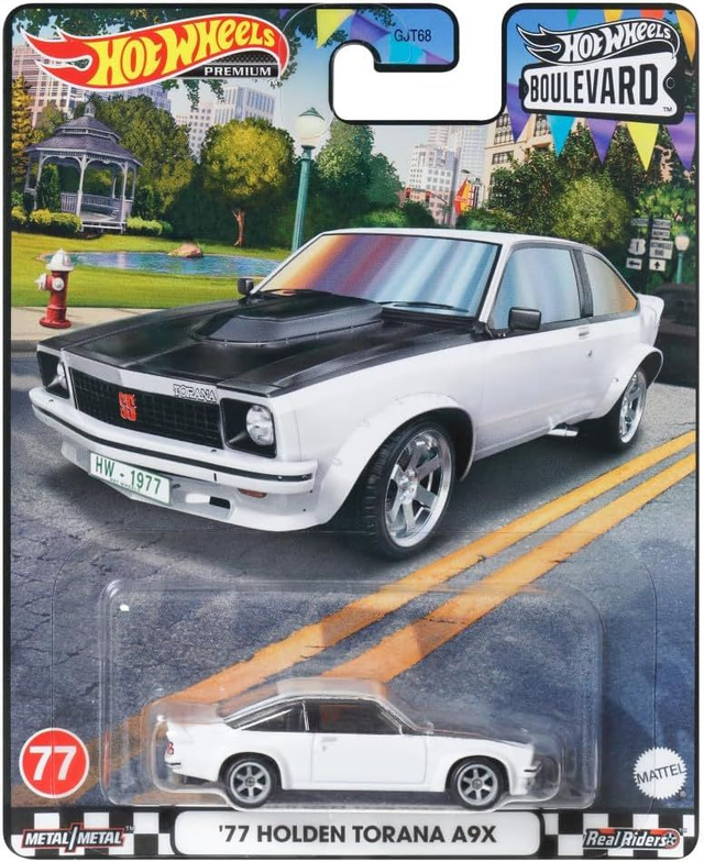 Hot Wheels Premium Boulevard - '77 Holden Torana A9X in Weiß