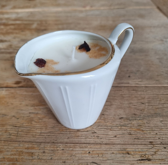 Kerze im Milchkännchen - Unikat