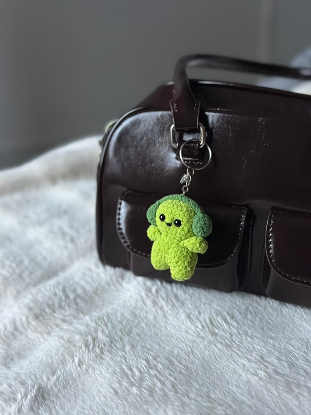 Bijou de sac - Porte-clés bonhomme vert 