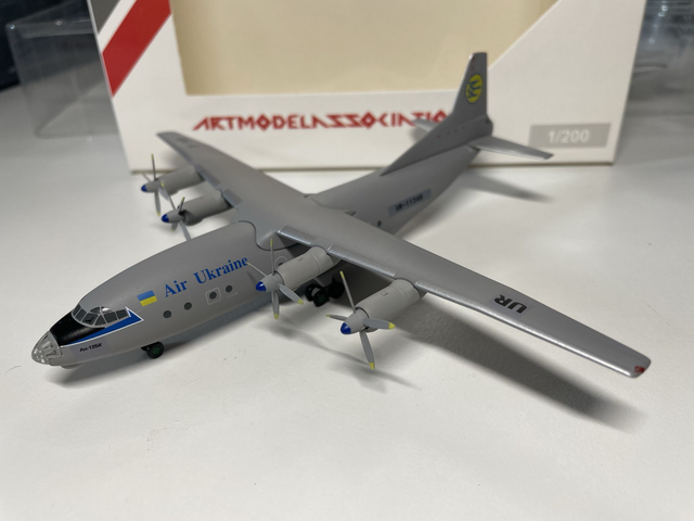 Antonov An-12 Air Ukraine UR-11346