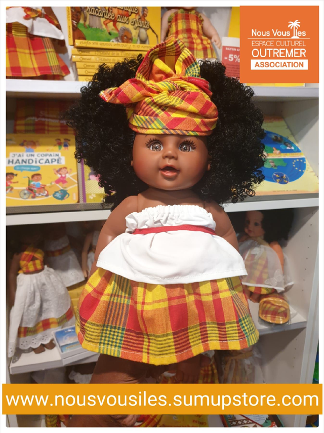CD - EMY COLIBRI DOLLS MADRAS TRADITIONNEL &amp; COIFFE (POUPEE NOIRE 30 cm)