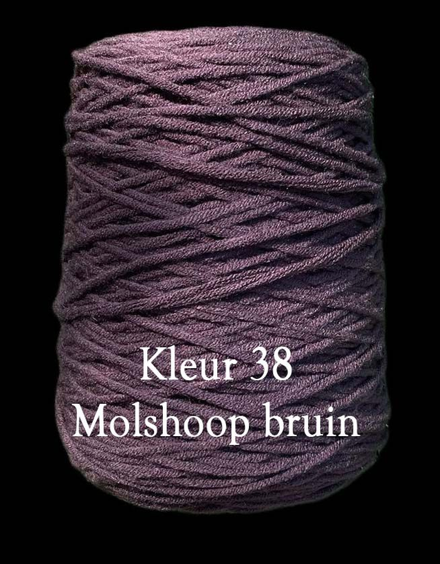 Tufting Yarns 400 gram 8 draads dik